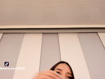 webcam girl isabella_torres_ today image #2575462