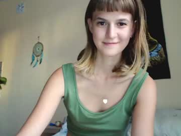 webcam girl _minnie_boo_ today image #2443182