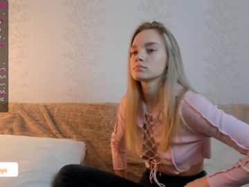 webcam girl hotshiiie today image #3697318