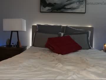 webcam couple ari_lovexo today image #1576549