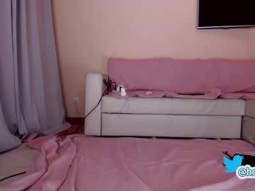 webcam girl hollyextra today image #2931905