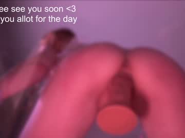 webcam girl sweetkira555 today image #2511004