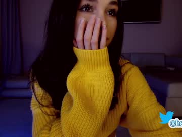 webcam girl hollyextra today image #3433040