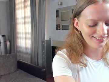 webcam girl darybonney today image #4016771