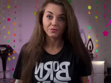 webcam girl lettymoa today image #3506117