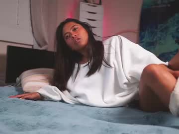 webcam girl seranasenpai today image #457223