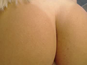 webcam girl eat_mee_out today image #3000726