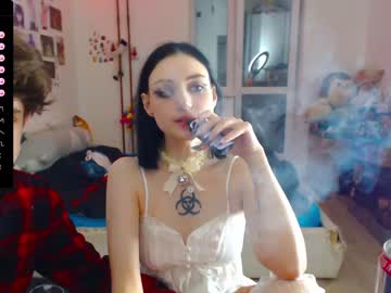 webcam couple _alisa_in_wonderland today image #4006228