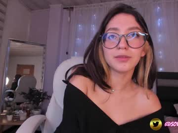 webcam girl maxinegh_ today image #1067955