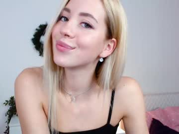 webcam girl emmi_rosee today image #855218