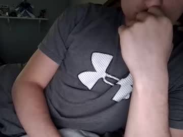 webcam man hockeyhunk18 today image #4049287