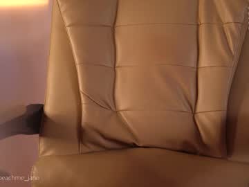 webcam girl peach_me today image #844271