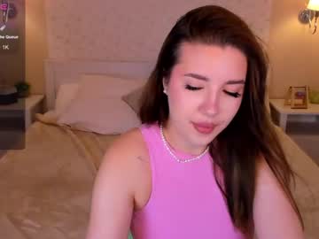 webcam girl lilla_cuties today image #4038286