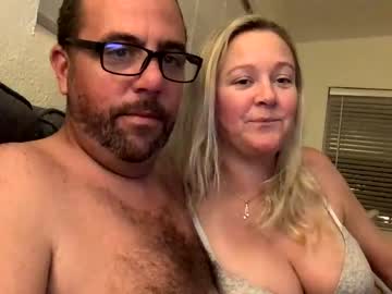 webcam couple meandmywife0215 today image #4000904