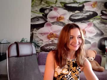 webcam girl jennycutey today image #2376553