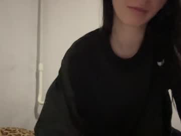Cam for luxyahoney