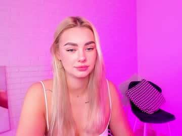 webcam girl 8a8y_nura today image #1032738