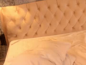 webcam girl crystalreves today image #1579108