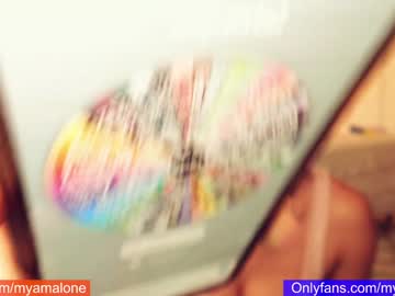 webcam girl blissense today image #1842426