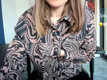 webcam girl eatmypie69 today image #1300959