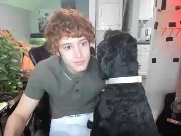 webcam man bashful4200 today image #2946086