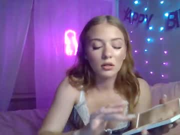 webcam girl gingerbunnyxo today image #3935124