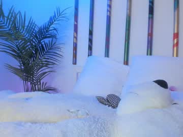 webcam girl xoanetta today image #346221