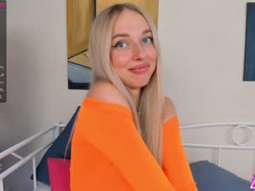 webcam girl katrinpolly today image #2144944