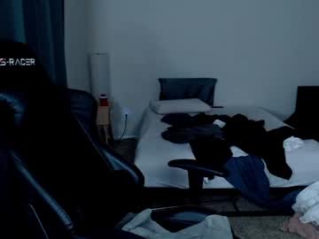 webcam man zach_rhyder today image #2138648