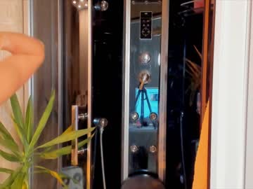 webcam girl linellali today image #2752402
