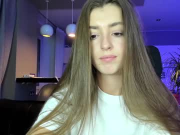 webcam girl coy_amina_ today image #3254668