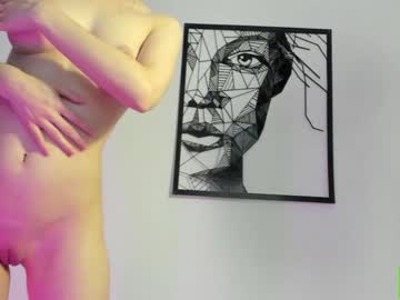 webcam girl lucie_beltran today image #3486487