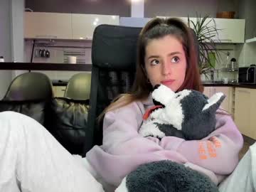 webcam girl coy_amina_ today image #2924876