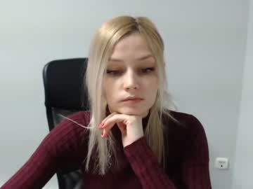 webcam girl milana_sweetgirl today image #1180200