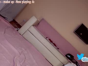 webcam girl hollyextra today image #2581242