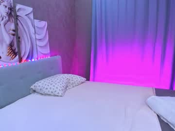 webcam girl sparklylinda today image #2204324