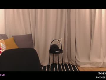 webcam girl lucieoude_ today image #342396