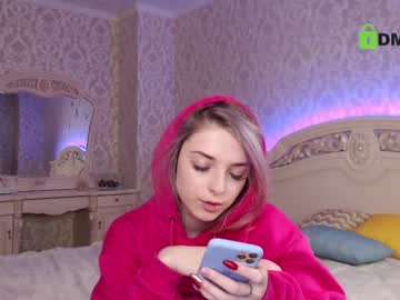 webcam girl adrykilly today image #108004