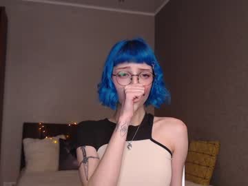 webcam girl lit1le_kitty_ today image #847434