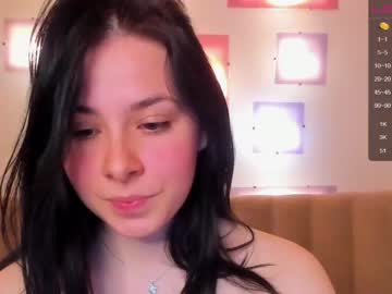 webcam girl kiraknowles_ today image #3506152
