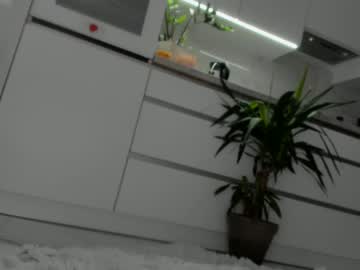 webcam girl meryfoxxx today image #2686656