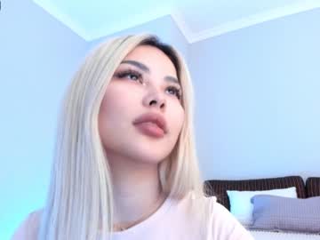 webcam girl bae_suz today image #311336