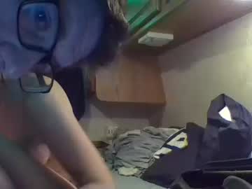 webcam couple essanceajwild1232 today image #1420575