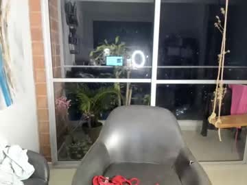 webcam girl hollyshit_ today image #3386010