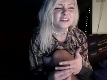 webcam girl kipsy420 today image #2877711
