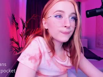 webcam girl pocketrocket_ today image #998205