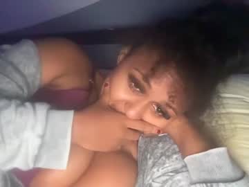 webcam girl blackgurlkitty today image #2696569