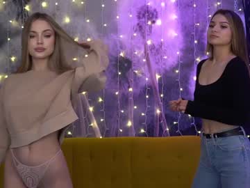 webcam couple kira0541 today image #3483356