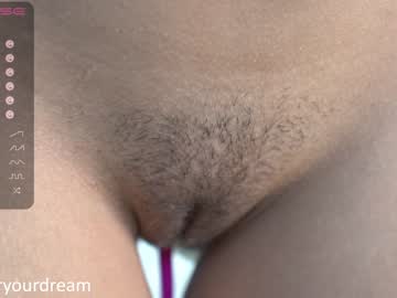 webcam girl dovia today image #2406777