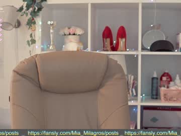 webcam girl mia_milagros today image #2174022